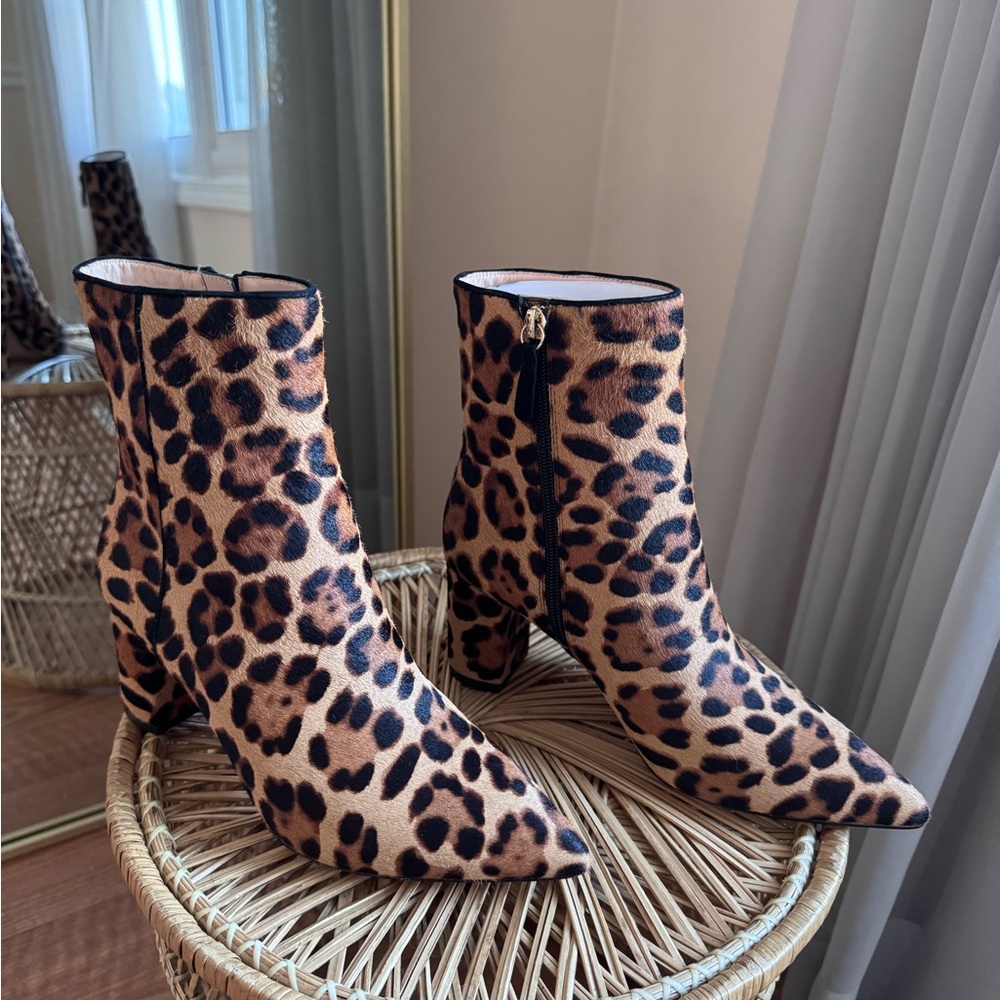 J. Crew Leopard Calf Hair Pointed Toe Boots Size 6.5 - Picture 2 of 9